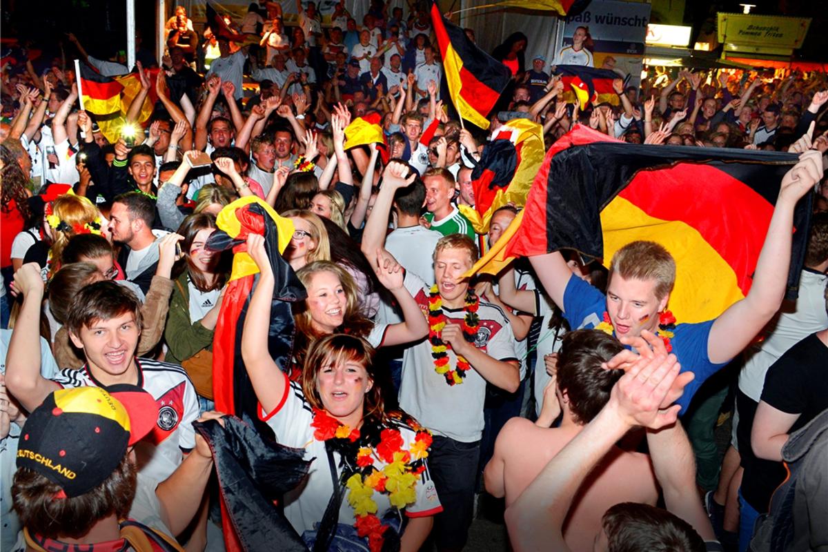 Where to watch football in a group