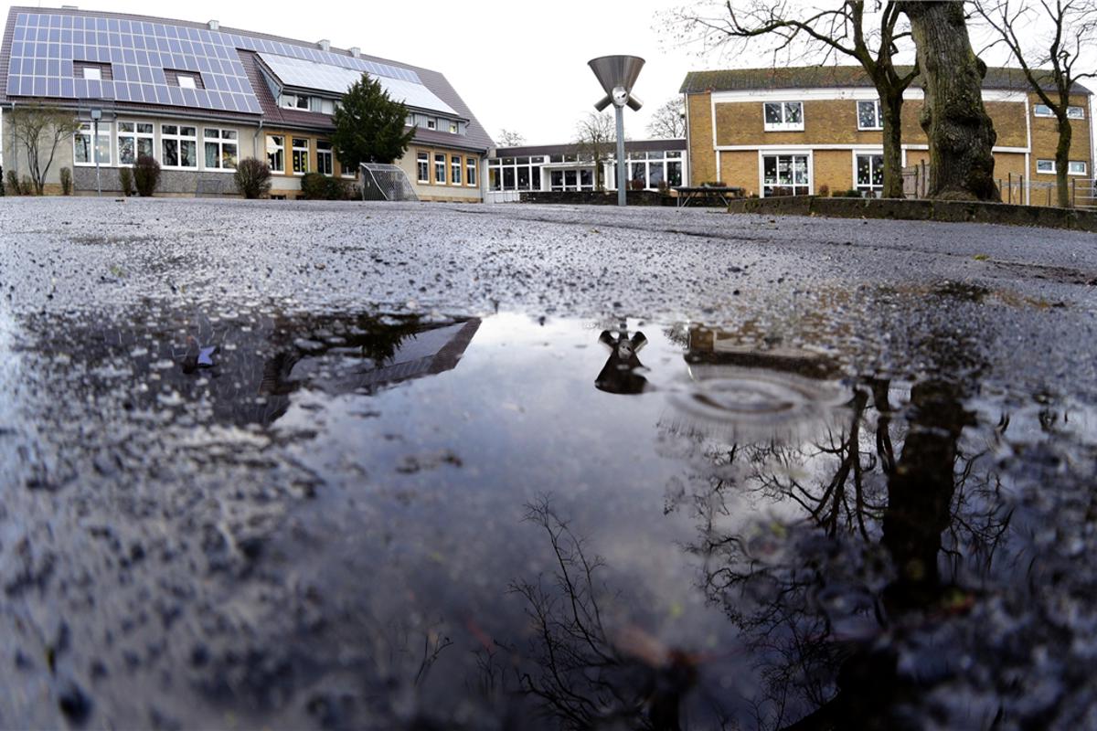 Rodde school location under discussion