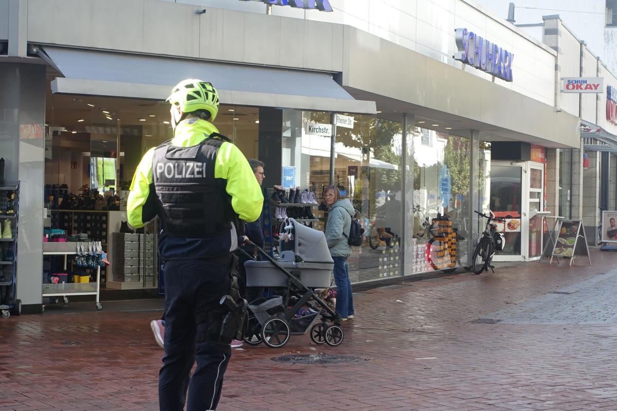 Over 70 violations by cyclists and e-scooter riders