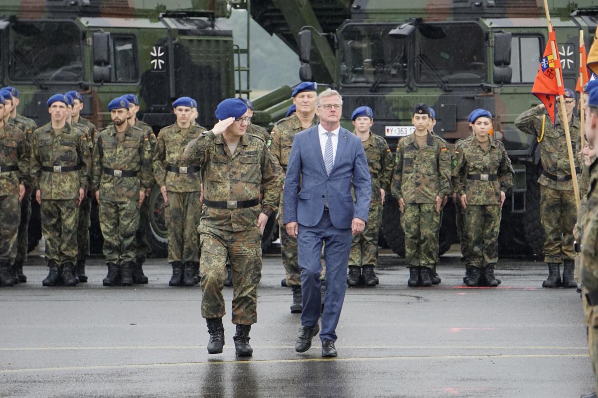 128 Rekruten treten in Rheine an