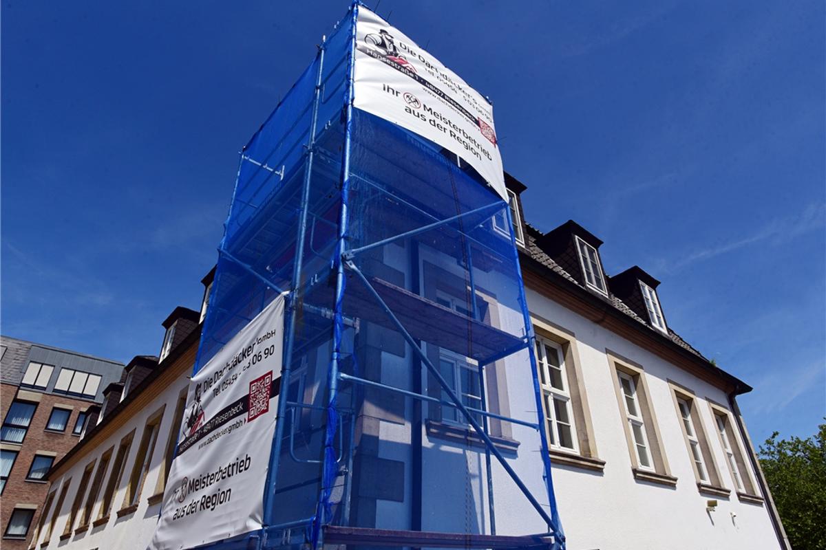 Strätersches Haus: Dach wird saniert