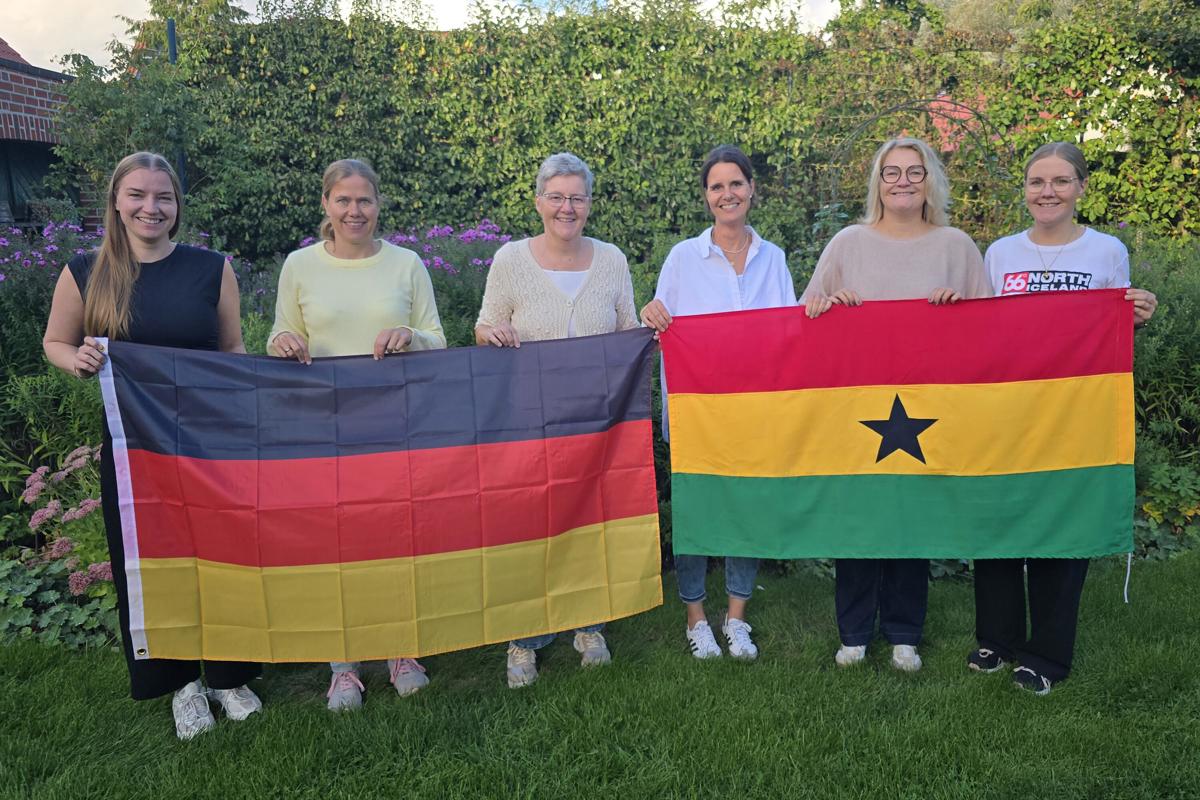 40 years: Delegation flies to St. Kizito