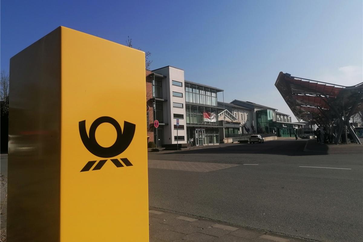 Post office installs new mailbox at train station